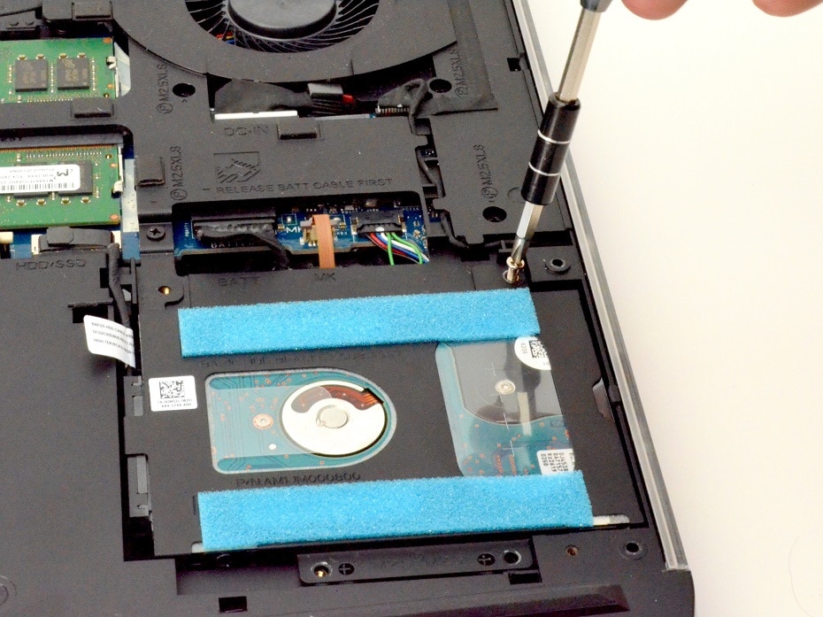 Hard drive tighten with fixing screws